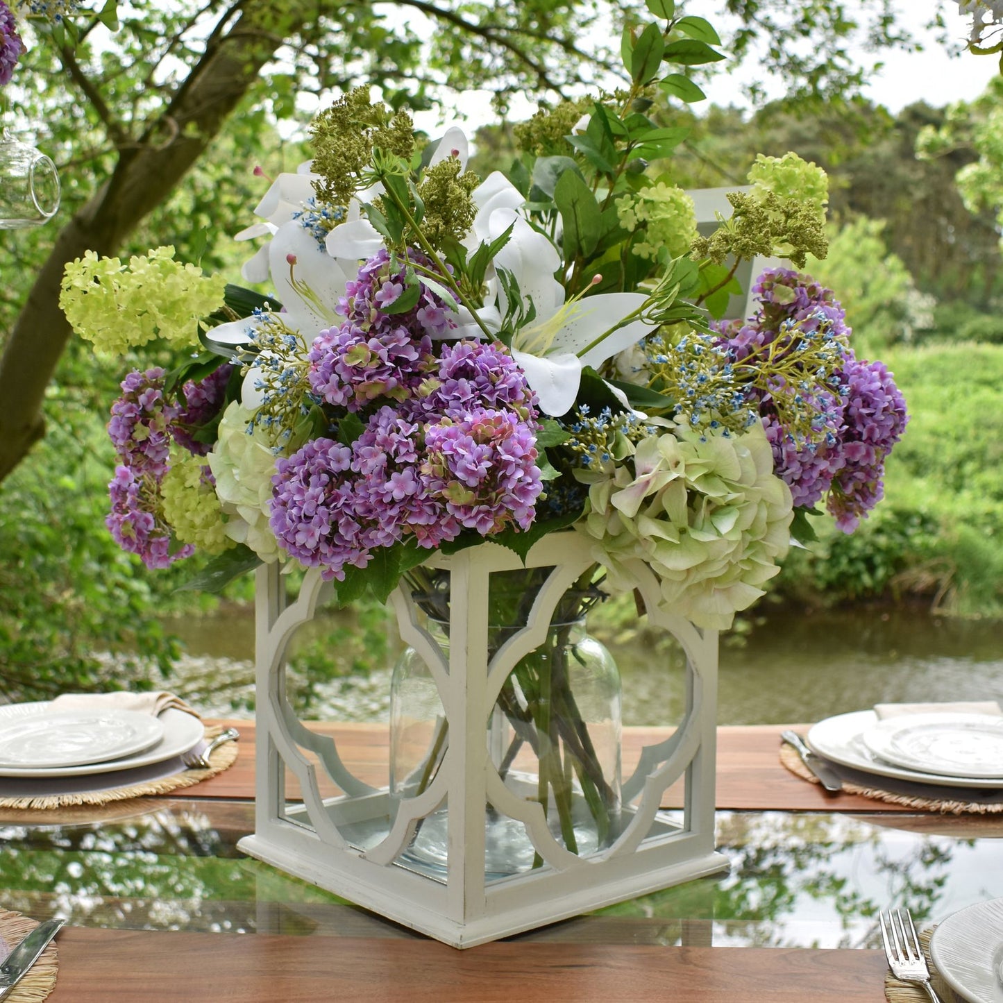 Cream Gardenia Stem image 4