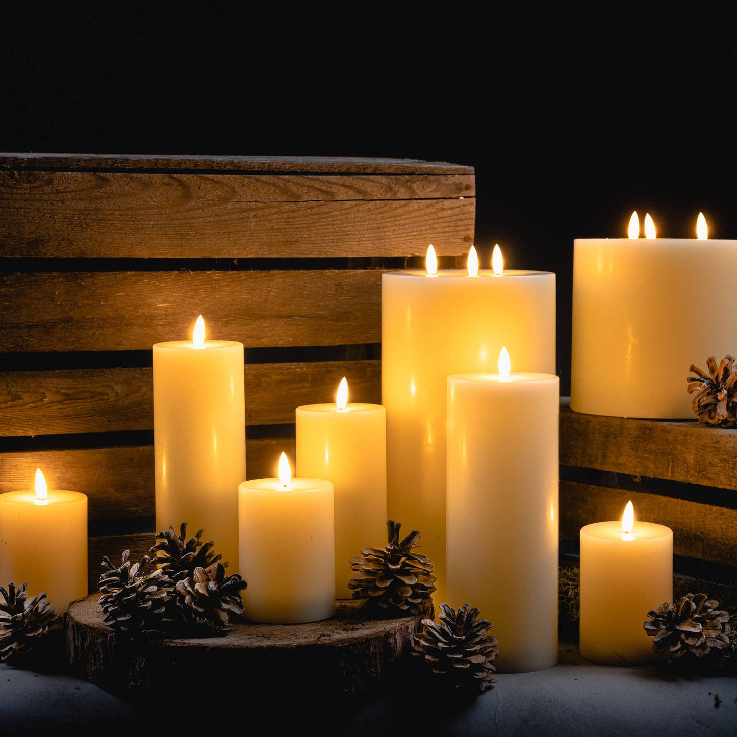 Luxe Collection Natural Glow 3 x 8 LED Cream Candle image 4