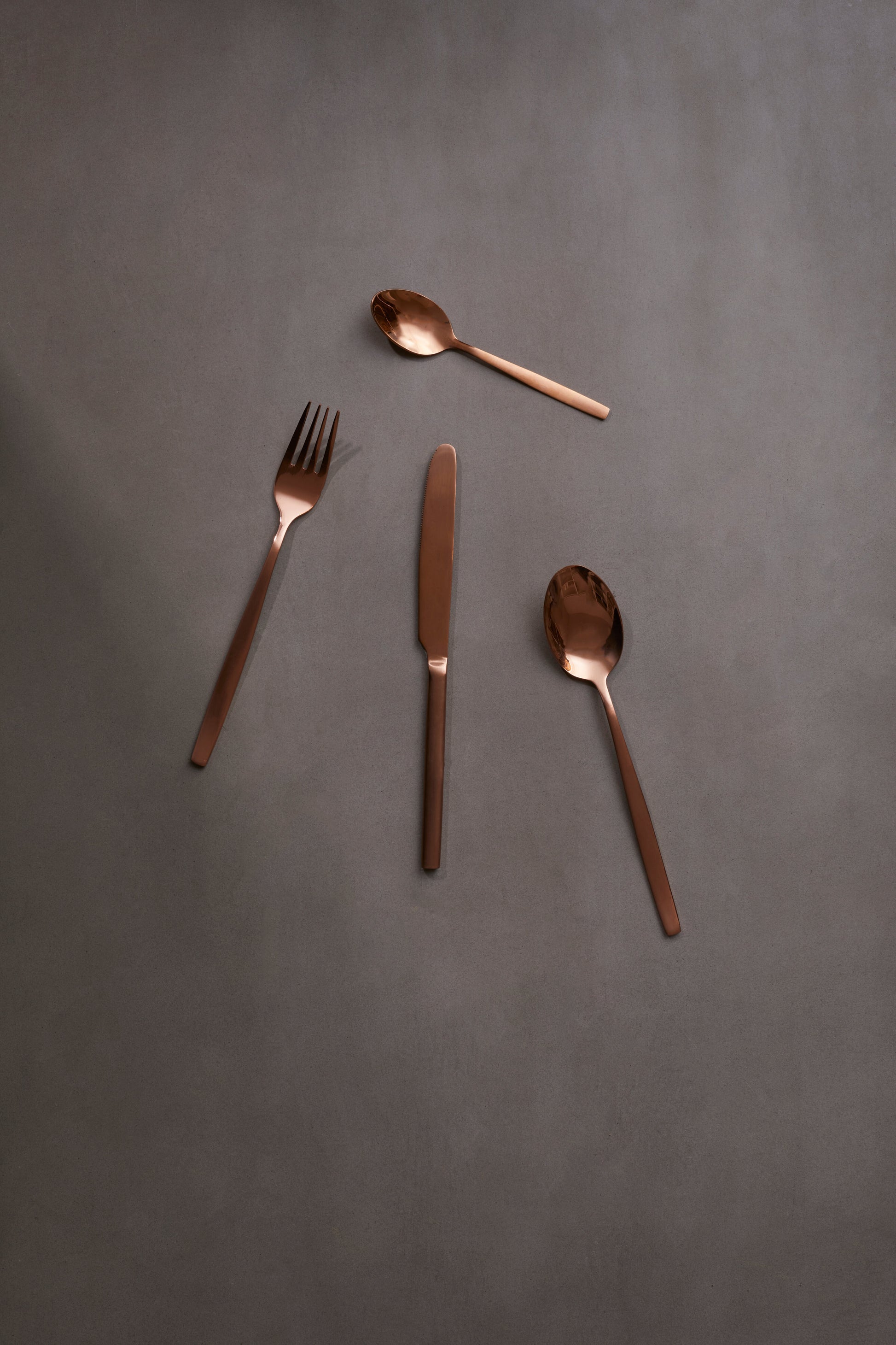 Avie 16 Pc Rose Gold Finish Cutlery Set image 2