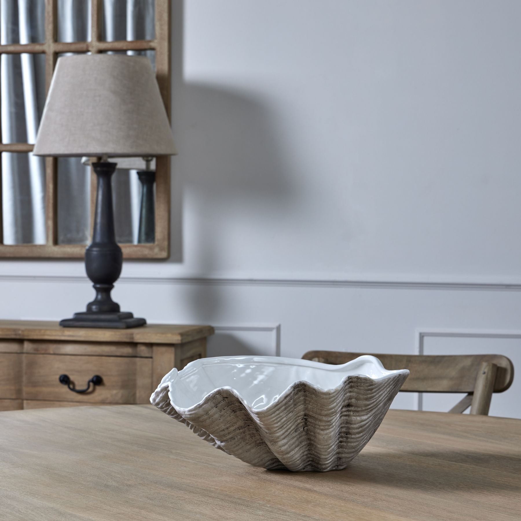 Large Ceramic Adele Shell Bowl image 1