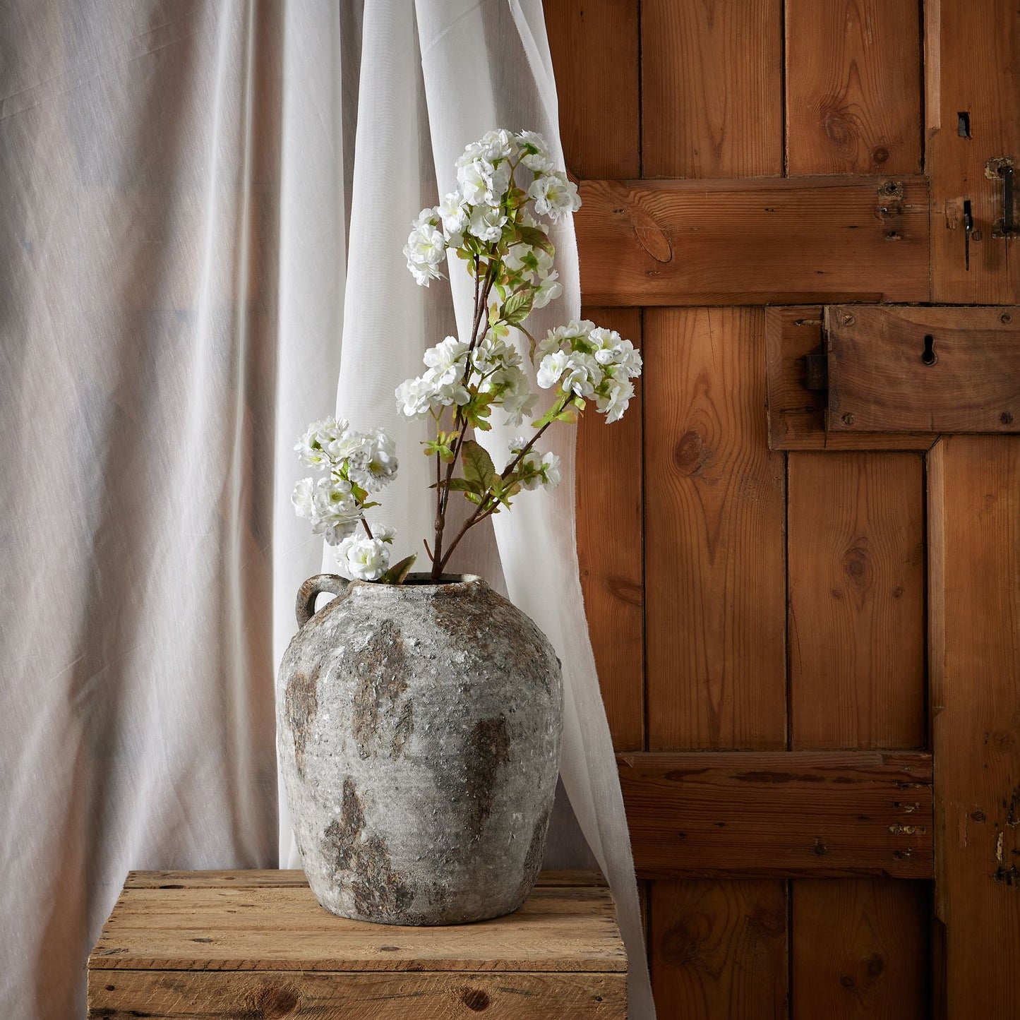 Tall White Blossom image 2