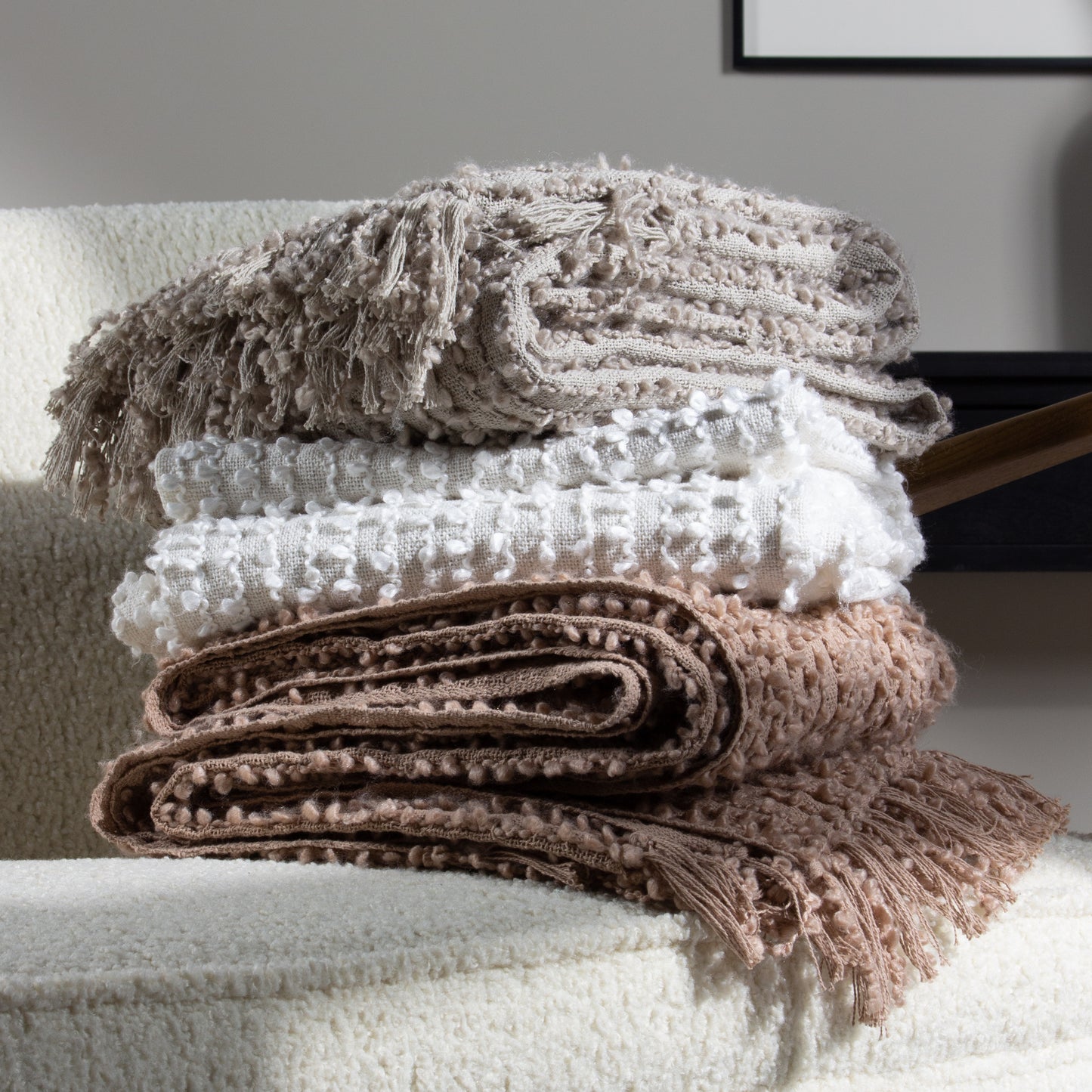 Arvo Woven Tasselled Throw - Feather Grey