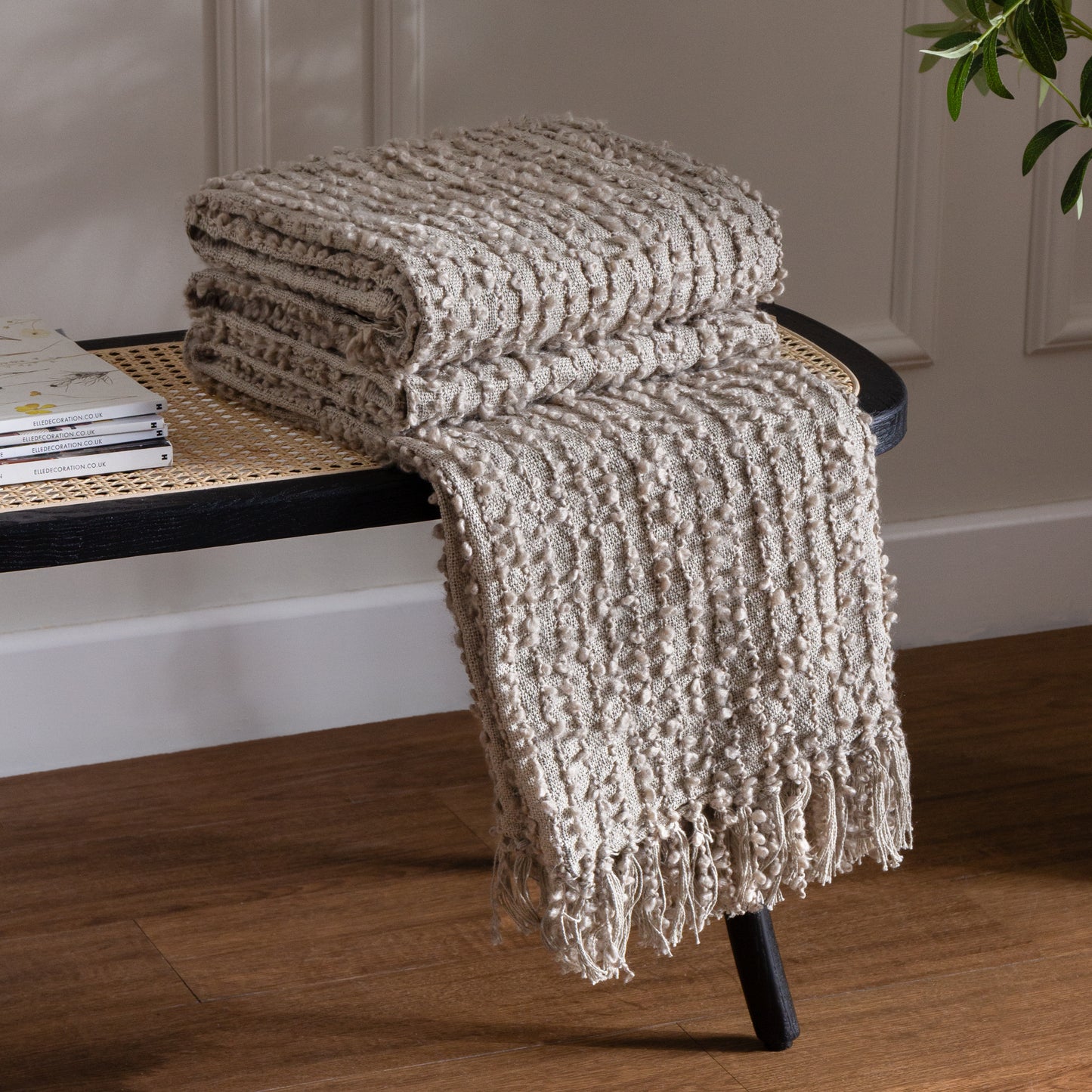 Arvo Woven Tasselled Throw - Feather Grey