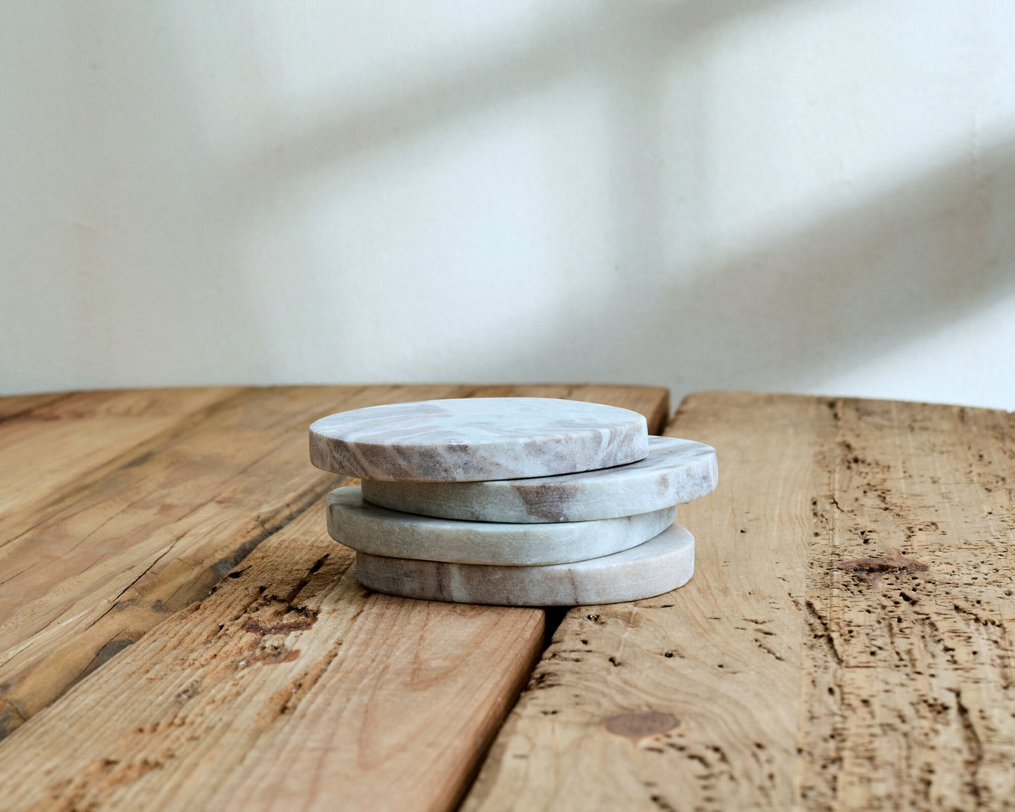 Amie Natural Polished White/Grey Marble Coasters