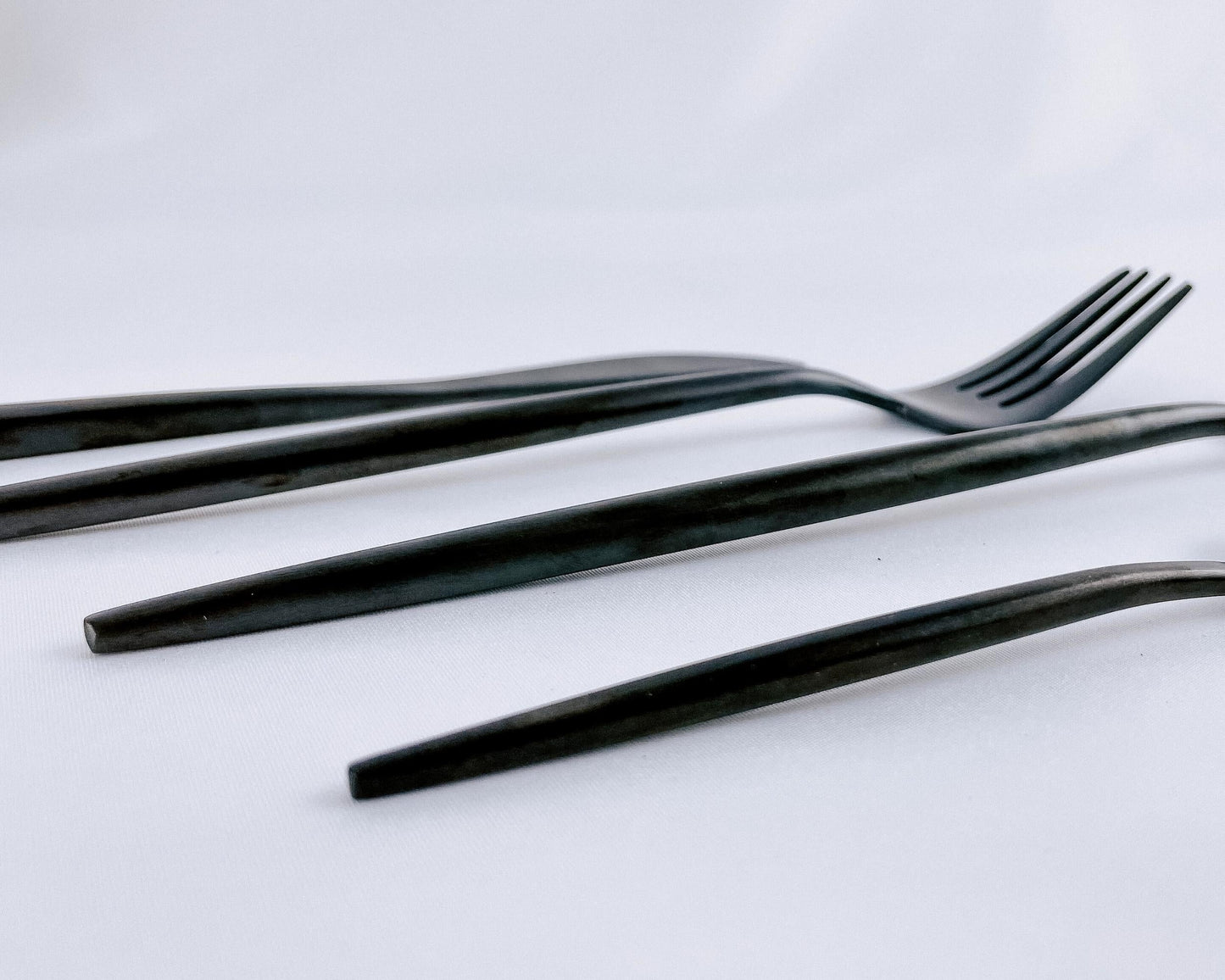 London Black Stainless Steel Cutlery Sets x16/24 pieces