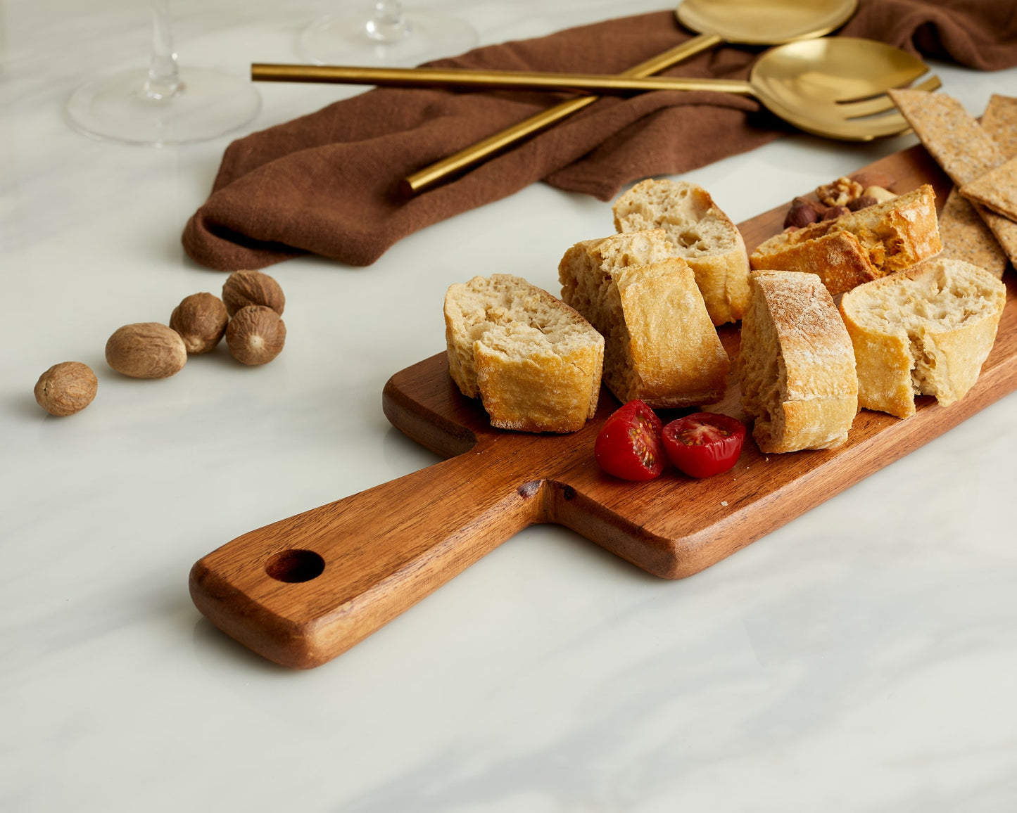 Malli Acacia Wood Serving Board with Handle 48cm