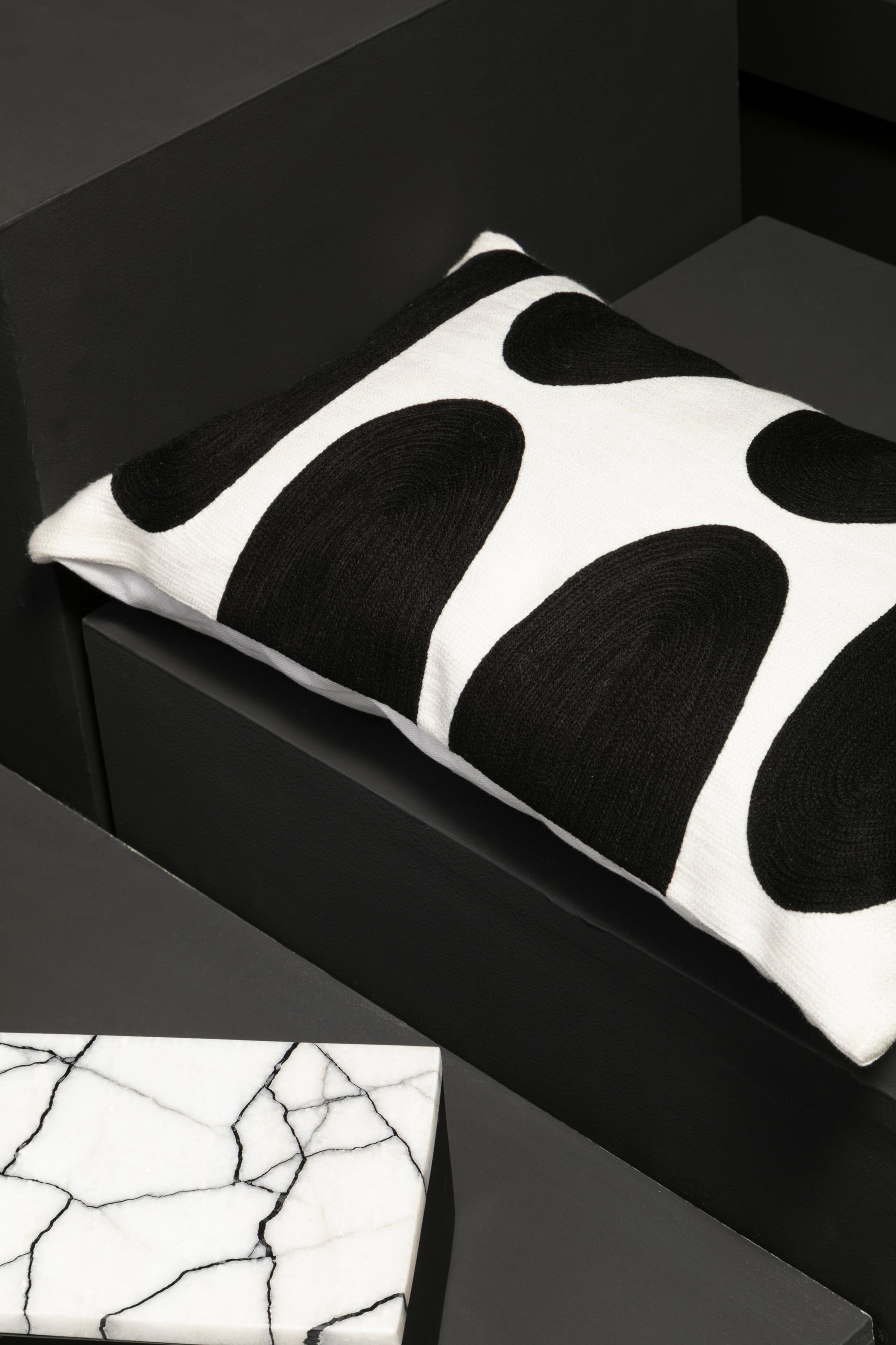 Bosie Ozella Monochrome Rectangular Cushion image 5