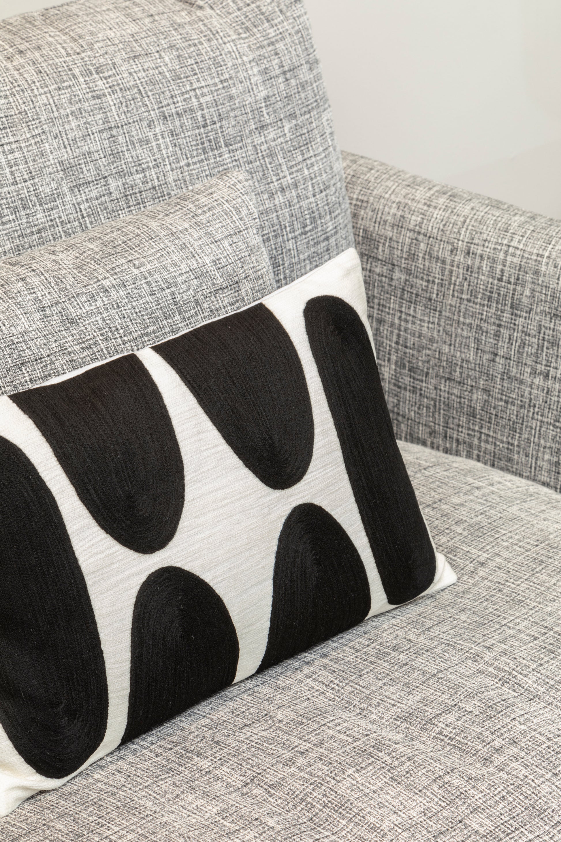 Bosie Ozella Monochrome Rectangular Cushion image 7